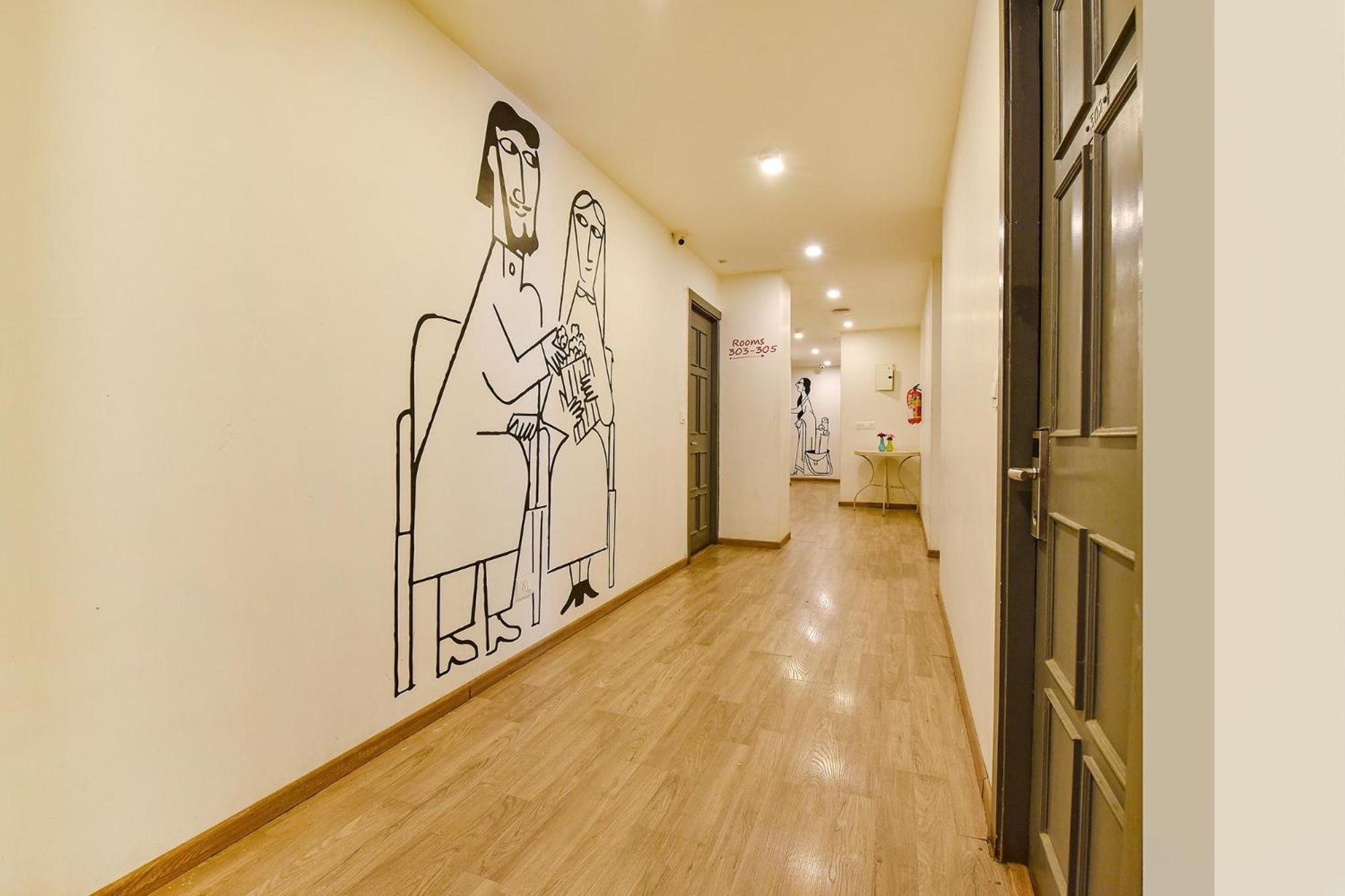 Fabhotel Ny Townhouse Ahmedabad Exterior photo